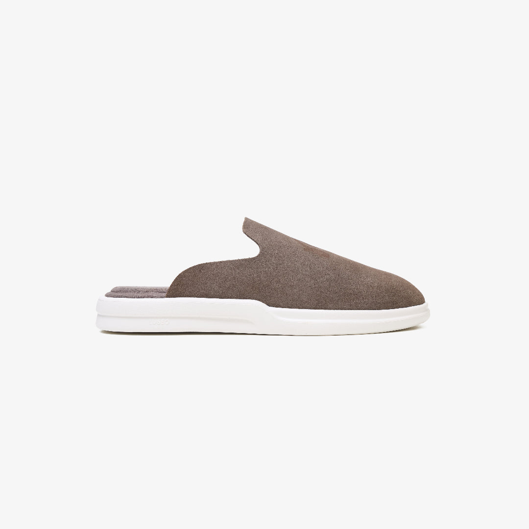 Pelli - Malbon Falcon Suede Laser M / Marshmallow